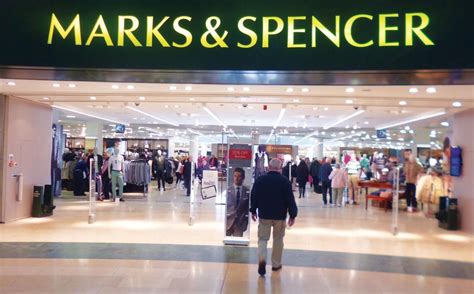 Does Marks and Spencer Ship to USA: A Journey Through Retail Logistics and Cultural Exchange